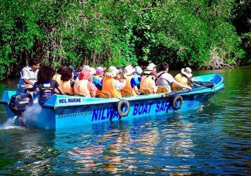 Madu Ganga Boat Ride